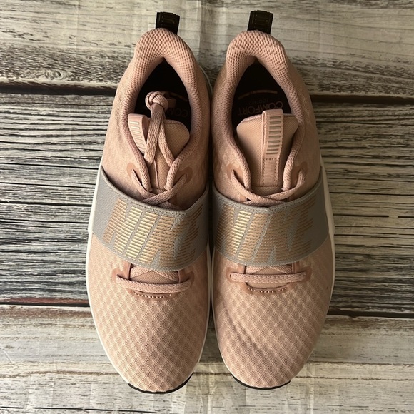 Nike Wmns In-Season TR 9 Coral Stardust Sz 8 NWOT - Picture 3 of 12